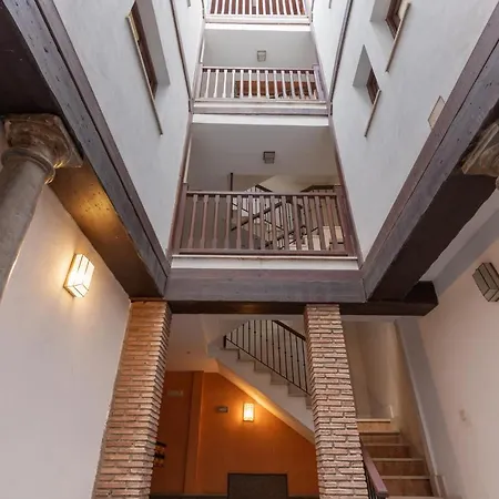 Apartamentos Nuria 19-3